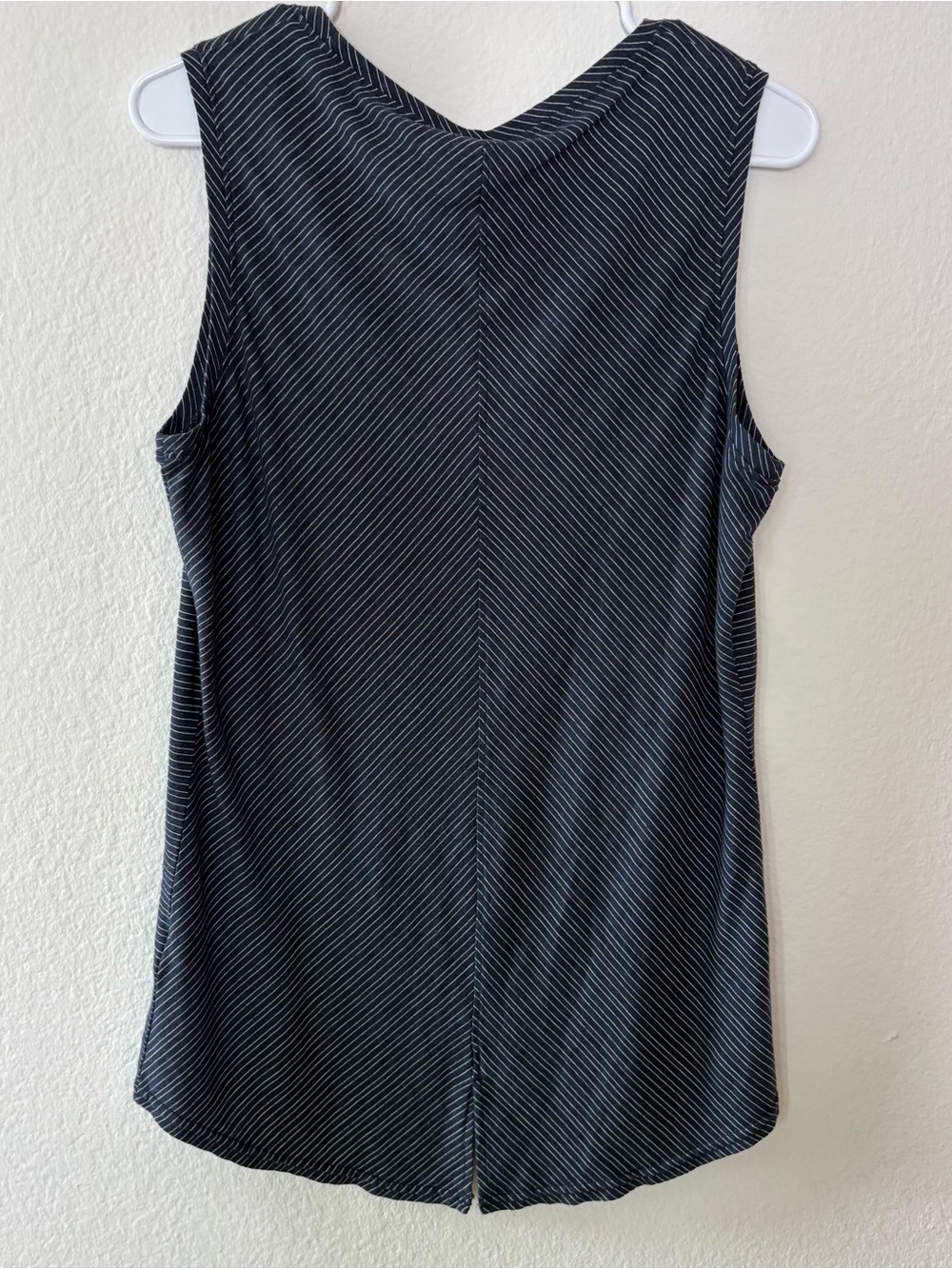 Royal Robbins Vacationer Tank Top Hemp Cotton Blue Striped Small Eclipse - Picture 9 of 11